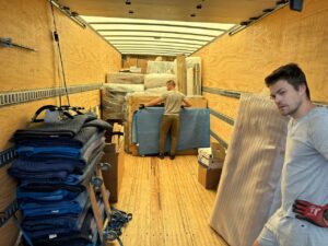 Movers from Los Angeles to Phoenix